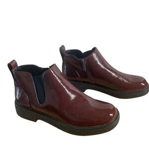 Franco Sarto Jellisa Patent Chelsea Boots Burgundy 7M NWOT